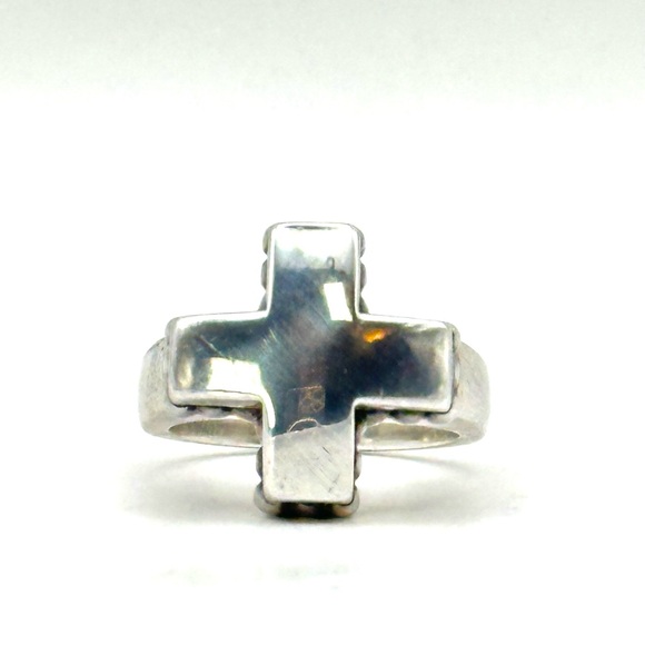 LAGOS Jewelry - Lagos Vintage Caviar Sterling Silver Cross Ring Size 7